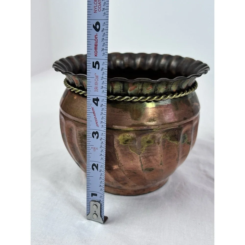 vtg copper planter bowl with rope and tassel detail Ruffled - Picture 2 of 9